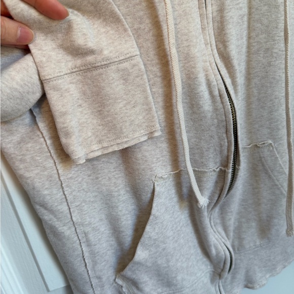 5/$10 | Oatmeal Colored Zip-Up Hoodie with Raw Hem Detail - Picture 4 of 9